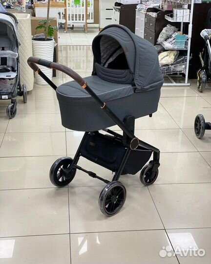 Коляска 3 в 1 Carrello Epica