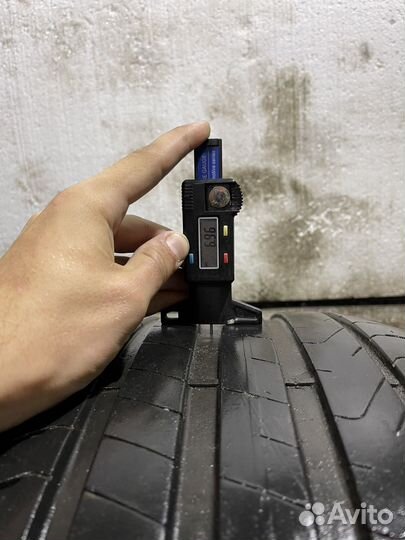 Pirelli Scorpion 255/45 R19 100V