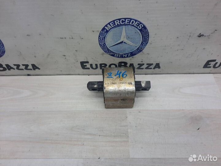 Подушка АКПП Mercedes W210