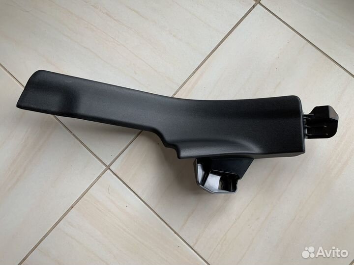 Накладка порога правый Volvo S60