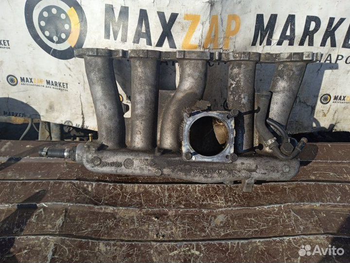 Коллектор впускной Volvo S80 2000 (б/у)