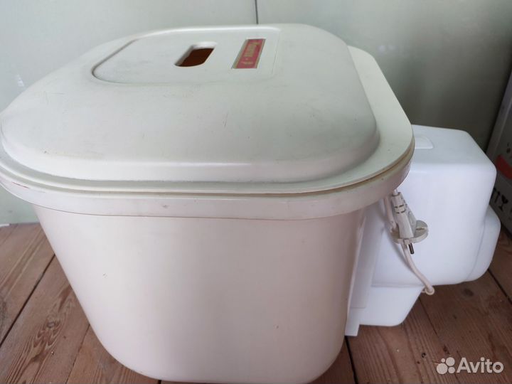 Стиральная машинка малютка бу
