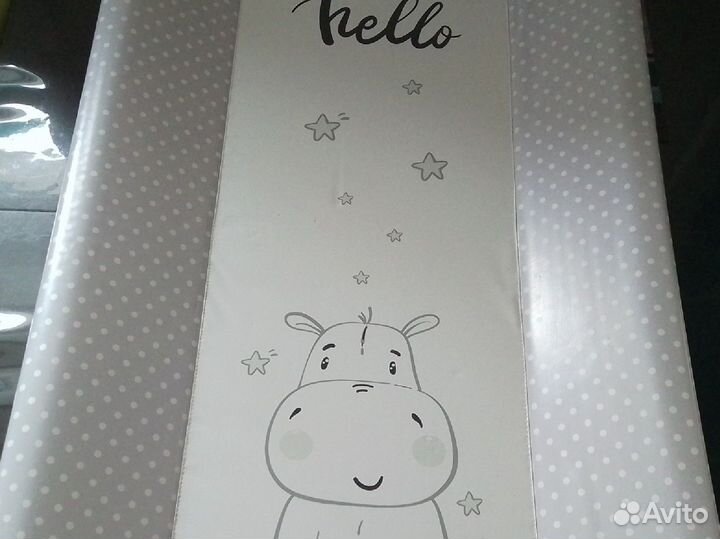 Пеленальная доска на кроватку