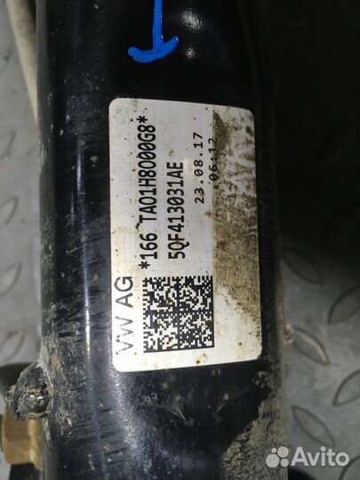 Амортизатор передний (Volkswagen Tiguan)
