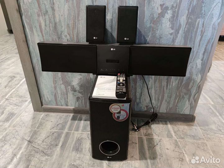 Домашний кинотеатр LG HLT-55W