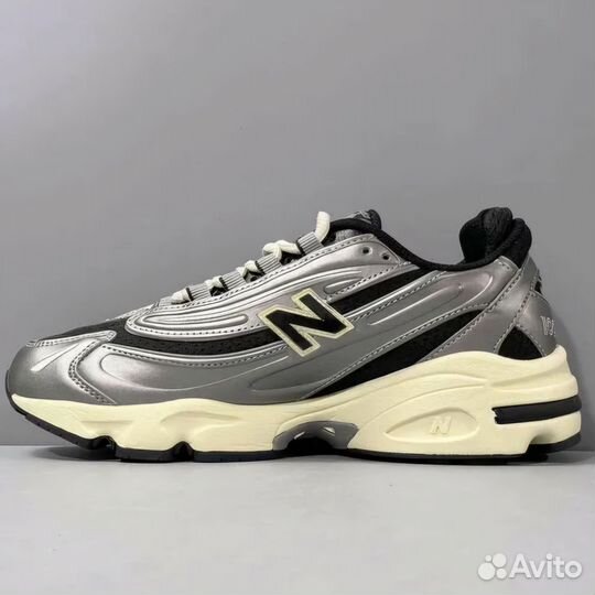 Кроссовки new balance