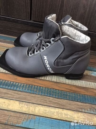 Лыжные ботинки Nordik