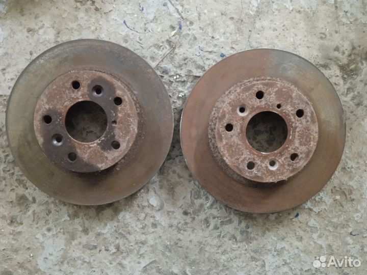 Диски тормозные передние Мазда 626 GD