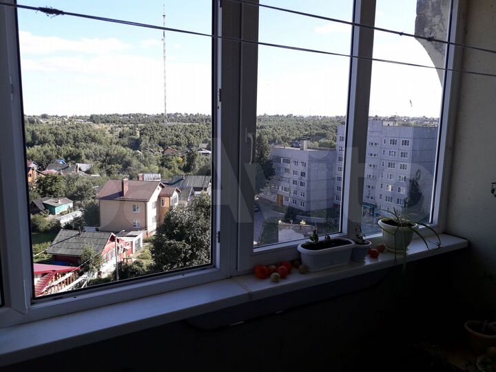 4-к. квартира, 83 м², 8/8 эт.