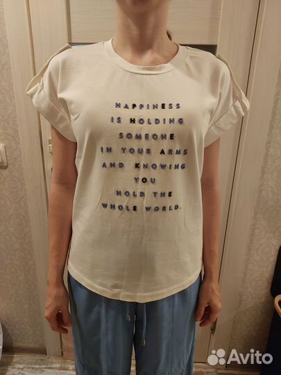 Женская белая футболка