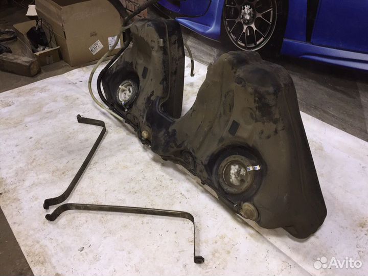 Бак топливный BMW E60 530 N52B30