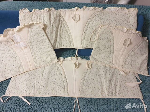 Бортики в кроватку