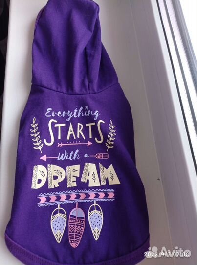 Маечки, шапка, поводок,сумка утепленная для собаки