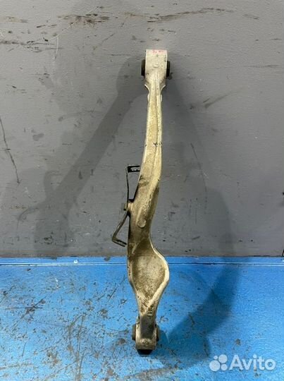 Рычаг верхний задний правый Nissan X-Trail T31