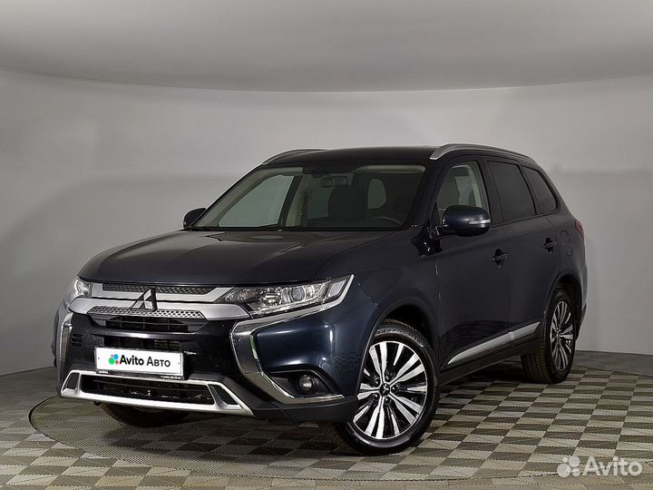 Mitsubishi Outlander 2.0 CVT, 2018, 150 979 км