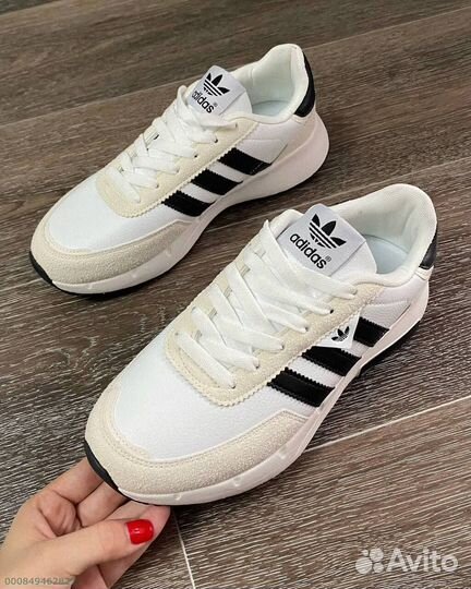 Мужские кроссовки Adidas белые