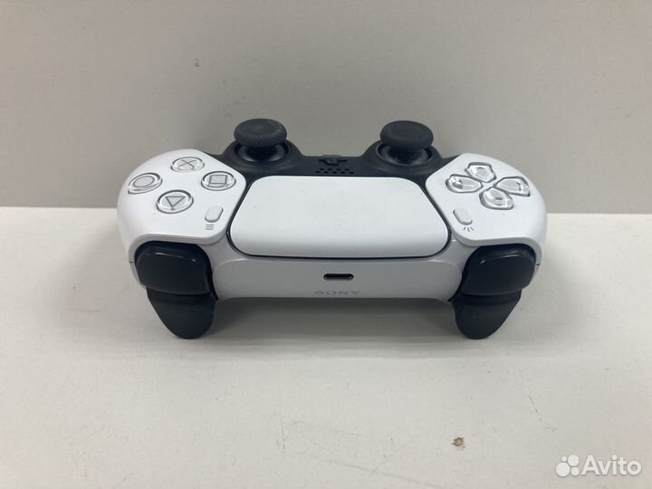 Гл Геймпад на Sony Plastation 5(Original)