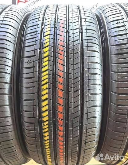 Kumho Solus TA31 215/55 R17 94V