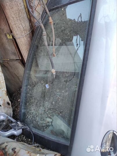 Стекло, стеклоподъемник, правой двери на Rezzo