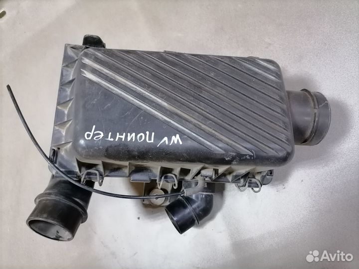 Корпус воздушного фильтра VW Pointer 2005