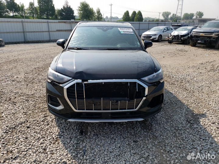 Audi Q3 2.0 AT, 2020, битый, 95 944 км