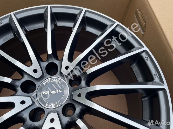 Диски на Audi A4 R18
