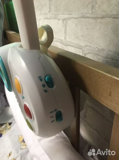 Музыкальный мобиль в кроватку