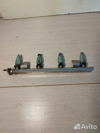 Форсунка топливная Kia Rio 3