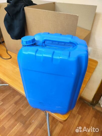Канистра 20 литров бу