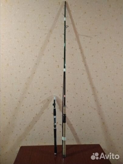 Продам два спининга