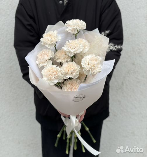 Букет гвоздик