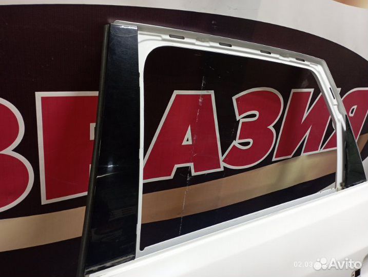 Дверь боковая задняя левая Audi Q5 8R cdnc 2011