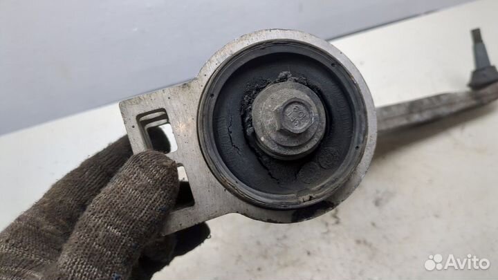 Рычаг подвески правый передний Cadillac SRX