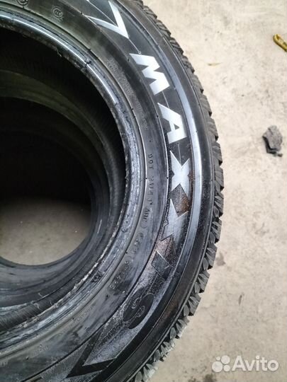 Maxxis MA-SUV Presa Spike 215/70 R16