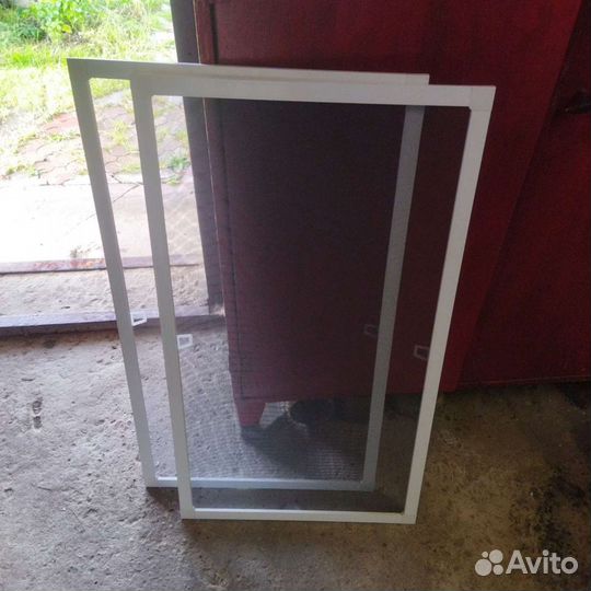 Москитные сетки на окна