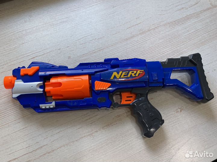 Бластер nerf