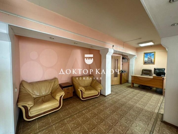 Продам офисное помещение, 171.7 м²