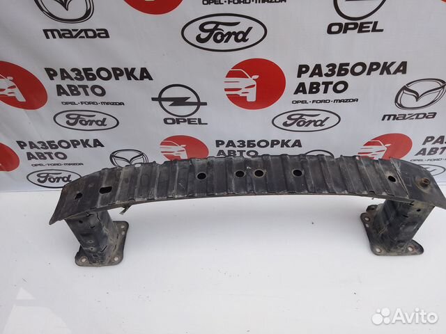 Усилитель бампера передний Ford Focus 2