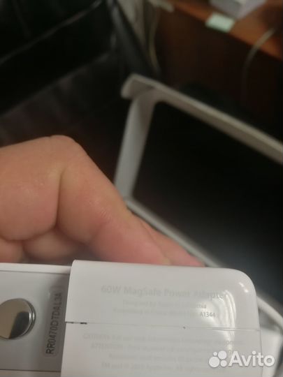 Оригинальная зарядка macbook