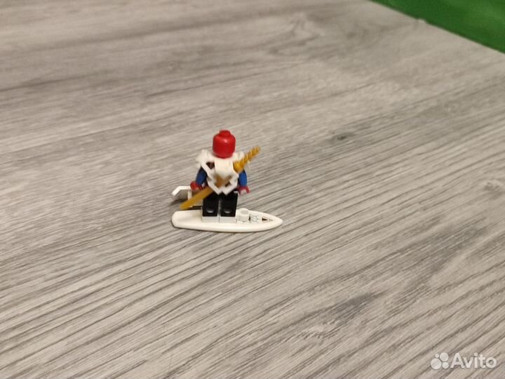 Человек паук на доске