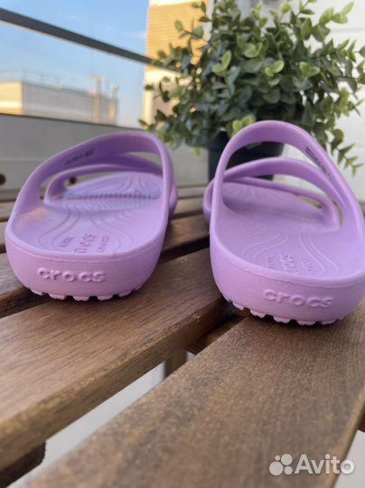 Сандалии Crocs Kadee II Sandal W