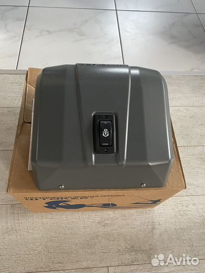 Элкектро лебедка на катер