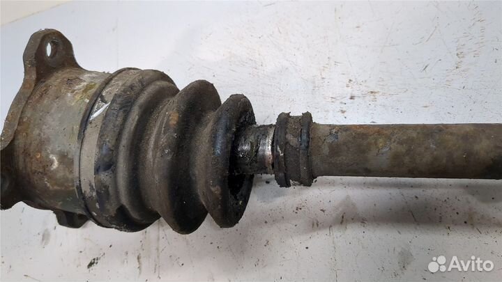 Полуось правая передняя Mitsubishi Montero Sport / Pajero Sport