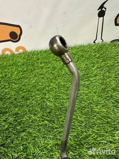 Трубка подачи масла в турбину Volkswagen Golf MK6