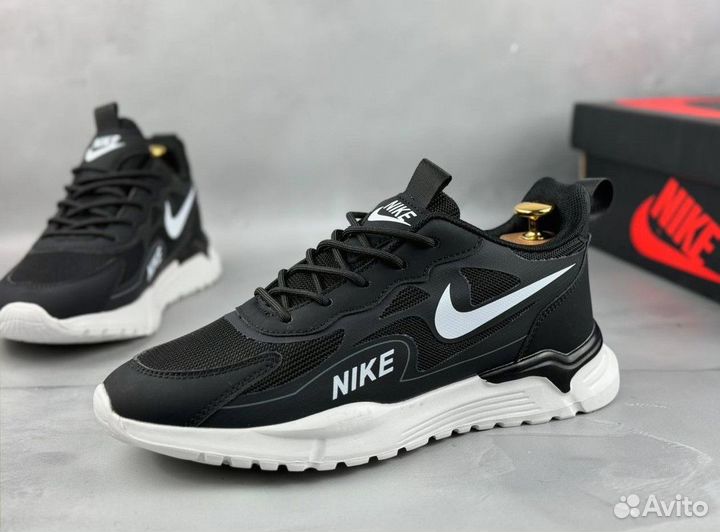 Мужские кроссовки Nike