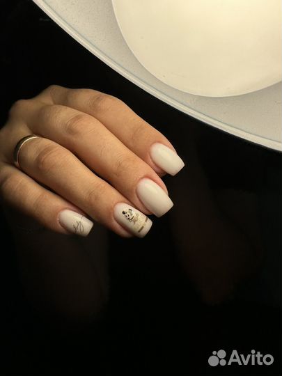 Наращивание ногтей