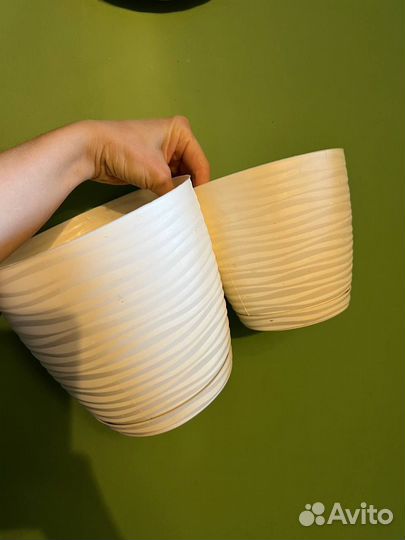 Горшки для цветов пластиковые и керамические