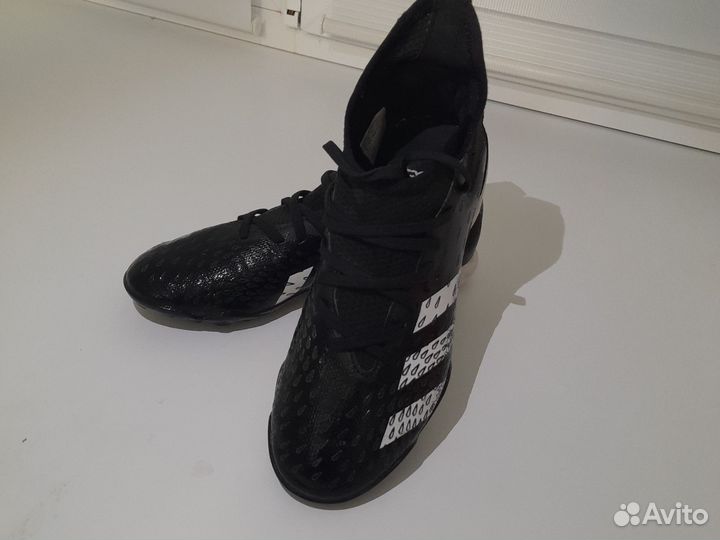 Сороконожки Adidas predator