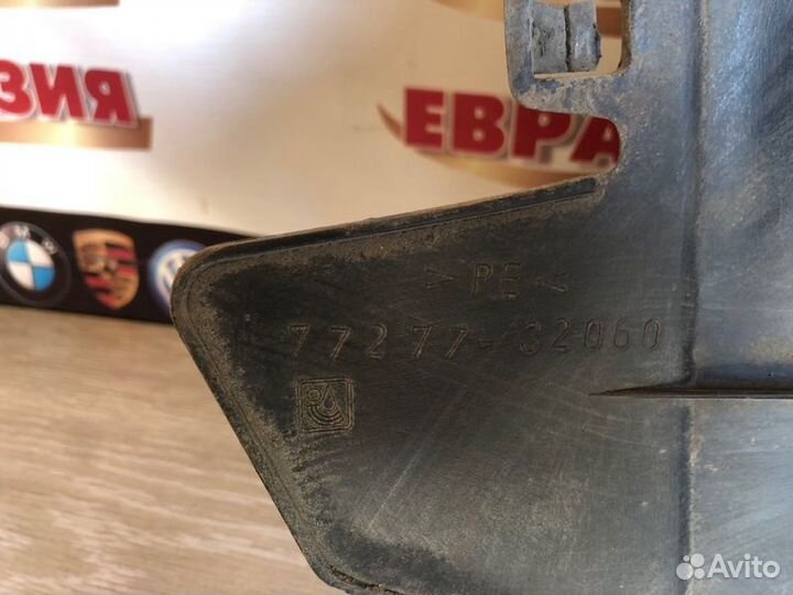 Подкрылок задний левый Toyota Vista V40 1996