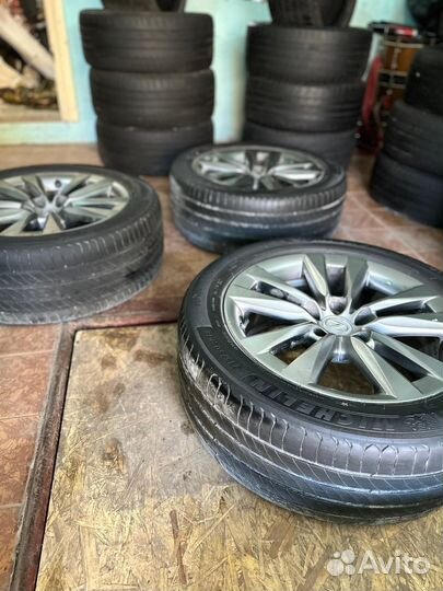 Диски Lexus с резиной Michelin r18 235/50